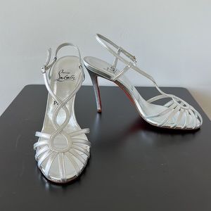 NWOT Christian Louboutin Silver T Strap Heels Size 38.5